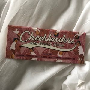 Benefit cheerleader palette